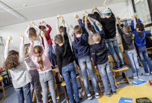 Vierte Klasse der Grundschule Babenhausen, Workshop Surfen mit Sinn, Verein EigenSinn