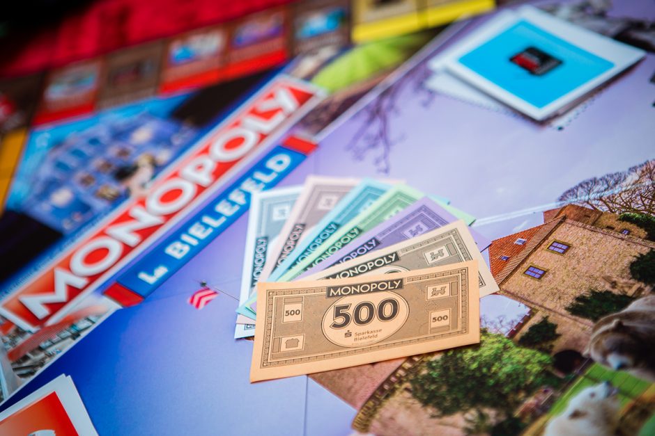 Bielefeld-Monopoly: Wenn’s um Geld geht – Sparkasse!