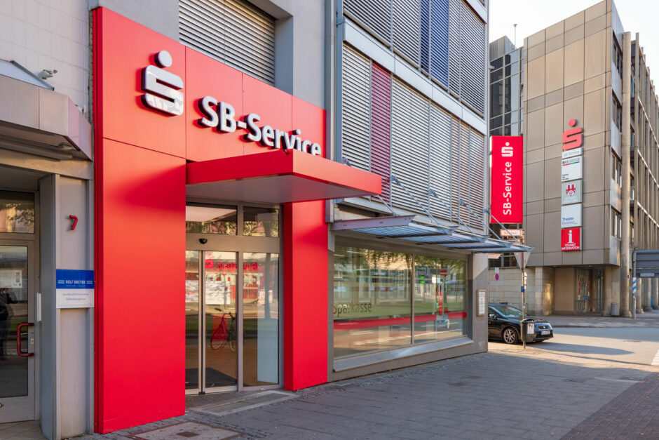 Wartungsarbeiten in unserer SB-Filiale am Rathaus am 12.08.2020 von 6 bis 8 Uhr