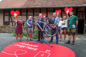 Bielefeld zeigt Herz: 150.000 Euro für 100 Bielefelder Vereine